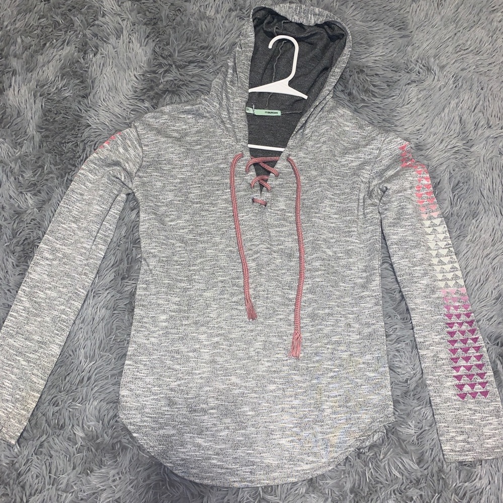 maurices sweatshirt !